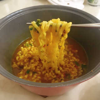 오뚜기카레면 2차 모집 — 5점을 준 리뷰어가 2019년 2월 올린 사용 사진