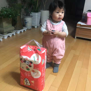 보솜이 베이비케어 팬티형 기저귀 — 3점을 준 리뷰어가 2019년 3월 올린 사용 사진