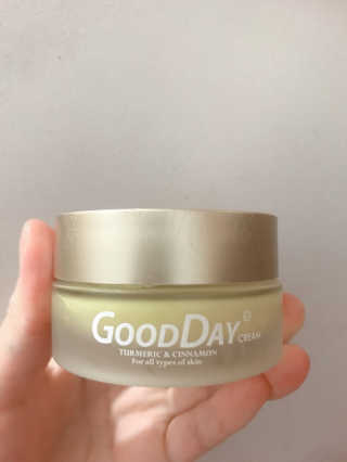 GoodDay Skincare GoodDay 강황 크림 — 5점을 준 리뷰어가 2019년 8월 올린 사용 사진
