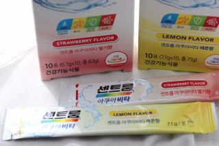센트룸 아쿠아비타 레몬향, 딸기향 — 5점을 준 리뷰어가 2019년 6월 올린 사용 사진