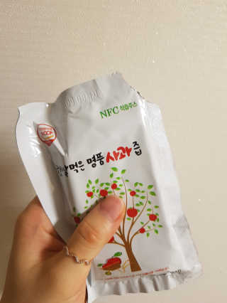 착즙하는 남자 햇살담은 명품 사과즙10포 배도라지즙 10포 — 5점을 준 리뷰어가 2018년 9월 올린 사용 사진
