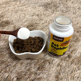 재로우 제로우 펫 도필러스 반려동물 유산균 영양제 70.5g — 3점을 준 리뷰어가 2018년 8월 올린 사용 사진