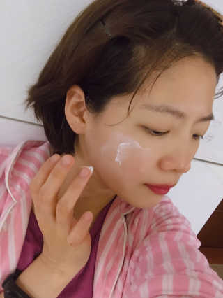 다슈코리아 제이랩 타이트업 주름 크림 — 5점을 준 리뷰어가 2020년 2월 올린 사용 사진