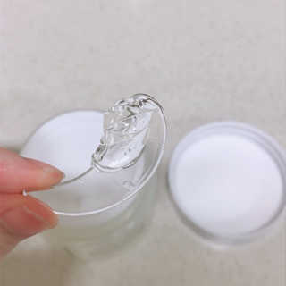여름엔 이거 없으면 안돼 [버진팜스 푸딩수딩 크림] — 4점을 준 리뷰어가 2019년 8월 올린 사용 사진