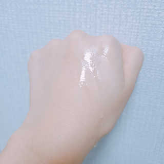AHC 에이 에이치 씨 미니멀 10 워터리 에센스 — 5점을 준 리뷰어가 2018년 12월 올린 사용 사진