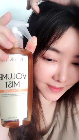 라쿰 와칸 프로테인 스프레이 볼륨미스트 — 4.5점을 준 리뷰어가 2019년 5월 올린 사용 사진