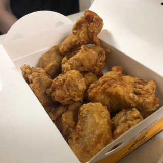 [치킨마루]-  빠사칸윙봉현미 + 콜라 500ml — 3.5점을 준 리뷰어가 2019년 7월 올린 사용 사진