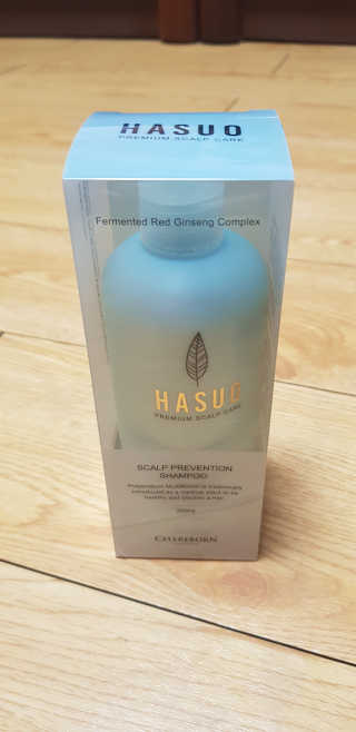 셀리본 하수오 내츄럴 프리벤션 탈모관리 샴푸 300ml — 4점을 준 리뷰어가 2019년 11월 올린 사용 사진