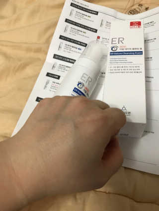 Dr.메디션 ER 네이처 클렌징폼- 오일리스킨용 — 5점을 준 리뷰어가 2018년 7월 올린 사용 사진