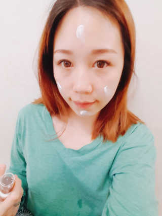 그레이멜린 멜린 톤업 부스터 — 4점을 준 리뷰어가 2017년 5월 올린 사용 사진