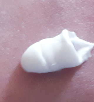 지고트 화이트닝 유브이 썬블럭 크림 70ml,1+1 — 5점을 준 리뷰어가 2019년 5월 올린 사용 사진
