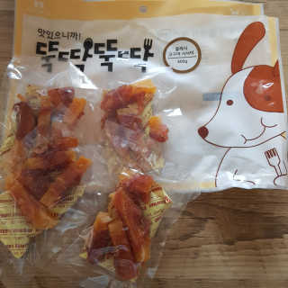 [펫토리아] 뚝딱뚝딱 400g 강아지 간식 베스트5종 — 5점을 준 리뷰어가 2019년 1월 올린 사용 사진