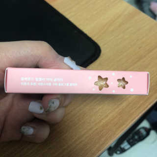 [블랙루즈] 펄블리 아이 글리터 4종 중 택 1 — 5점을 준 리뷰어가 2019년 8월 올린 사용 사진
