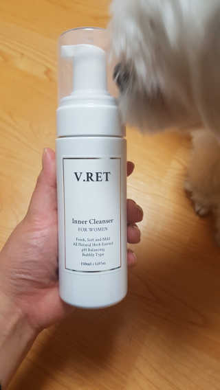 V.RET 브이렛 여성청결제 — 5점을 준 리뷰어가 2018년 10월 올린 사용 사진