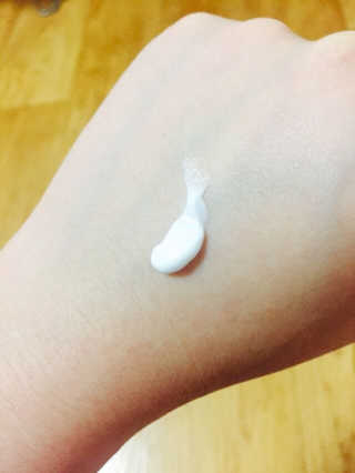 플렉스파워에이더블유에스 리커버리크림 30ml — 4점을 준 리뷰어가 2017년 5월 올린 사용 사진