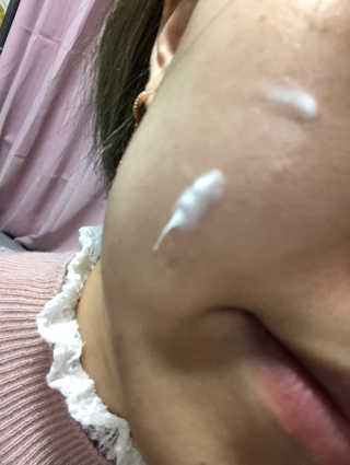 셀라피 에이리페어플러스크림 — 4.67점을 준 리뷰어가 2018년 4월 올린 사용 사진