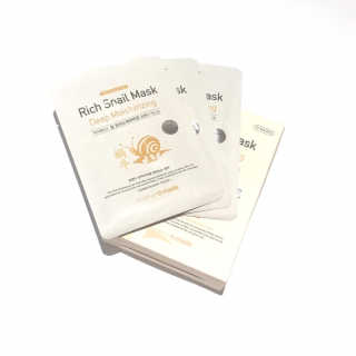 마더메이드 마더 메이드 딥 모이스춰 라이징 리치 스 네일 마스크 10PC — 4점을 준 리뷰어가 2019년 7월 올린 사용 사진