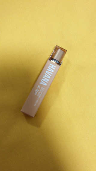 더블유드레스룸 롤 온 퍼퓸EDT 10ml — 4.33점을 준 리뷰어가 2018년 7월 올린 사용 사진