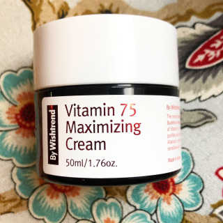 바이 위시트랜드 VITAMIN 75 CREAM — 4.33점을 준 리뷰어가 2018년 8월 올린 사용 사진