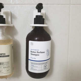 달리프 베러 퍼퓸 샴푸 1000ml 레이니데이 or 일랑로즈 — 5점을 준 리뷰어가 2019년 12월 올린 사용 사진