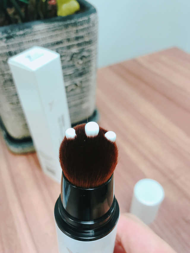 매직 화이트닝 브러쉬 리뷰 사진
