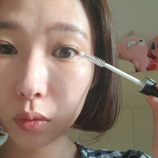 에이페 아이래쉬 리치 세럼 — 5점을 준 리뷰어가 2018년 9월 올린 사용 사진