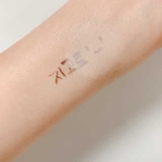 지고트 미네랄 UV 스네일 쿠션 리필포함 — 5점을 준 리뷰어가 2019년 7월 올린 사용 사진