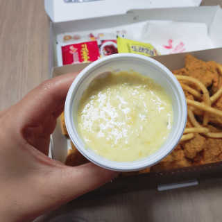 목우촌 또래오래 또래오래  콘듀치킨 — 5점을 준 리뷰어가 2019년 4월 올린 사용 사진