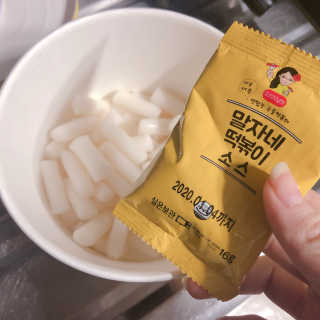청담동말자싸롱 말자네떡볶이4EA말자네빠삭빠삭감튀5EA — 5점을 준 리뷰어가 2019년 1월 올린 사용 사진