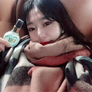 바디홀릭 스카이포션 바디미스트+스카이 클린 핸드크림 set — 4점을 준 리뷰어가 2018년 12월 올린 사용 사진