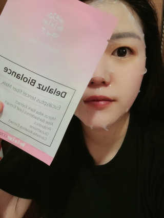 델라루즈 코스메틱 비오랑스 브라이트닝 마스크팩 — 4점을 준 리뷰어가 2020년 3월 올린 사용 사진