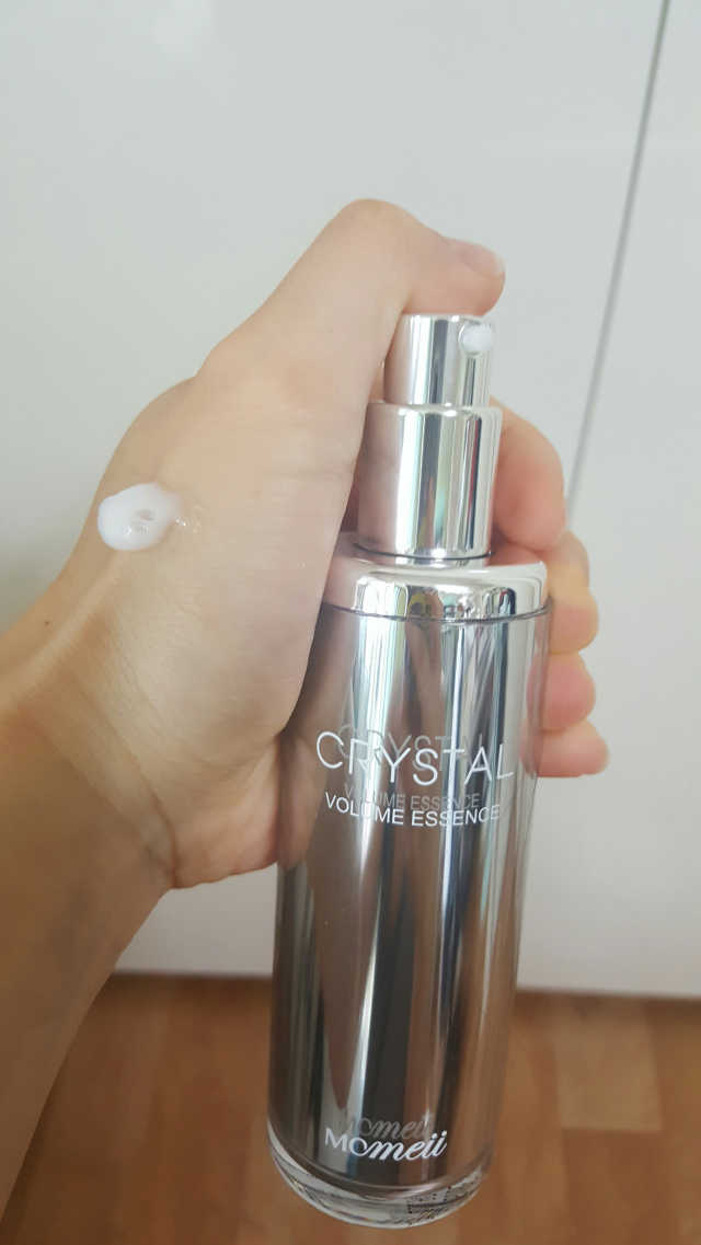모메이 크리스탈 볼륨에센스 45ml 리뷰 사진