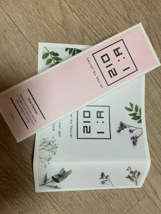 비밀 프리미엄 이너클렌저 - 로즈골드 — 4점을 준 리뷰어가 2019년 7월 올린 사용 사진