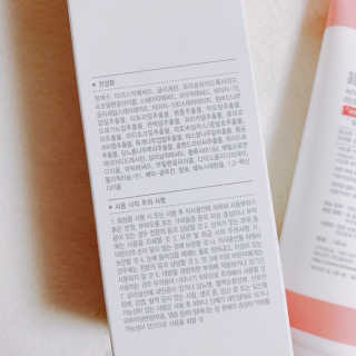 아크웰 아크네 클리어링 딥 클렌징 폼 — 5점을 준 리뷰어가 2018년 11월 올린 사용 사진