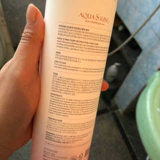 아쿠아큐링 아쿠아S링 퓨어리프레싱 헤어케어 500ml — 3.5점을 준 리뷰어가 2018년 7월 올린 사용 사진