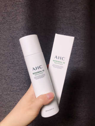 AHC 에이 에이치 씨 미니멀 10 워터리 에센스 — 5점을 준 리뷰어가 2018년 12월 올린 사용 사진
