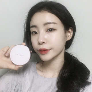 밀키드레스 바비메이크 베일 쿠션 — 4.33점을 준 리뷰어가 2018년 5월 올린 사용 사진