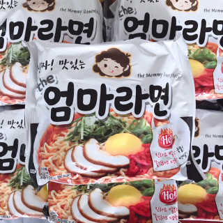 라면 그대로가 제일 맛있는 더엄마라면 — 5점을 준 리뷰어가 2019년 7월 올린 사용 사진