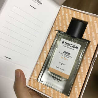 더블유드레스룸 퍼퓸 EDT 70ml — 5점을 준 리뷰어가 2018년 10월 올린 사용 사진