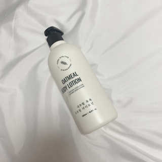 (주)에네스티 내추럴 촉촉  오트밀 바디로션 500ml — 5점을 준 리뷰어가 2019년 12월 올린 사용 사진