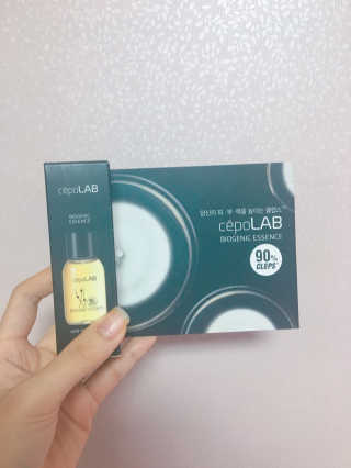 세포랩 바이오제닉 에센스 30ml 특별팩 — 4점을 준 리뷰어가 2018년 5월 올린 사용 사진