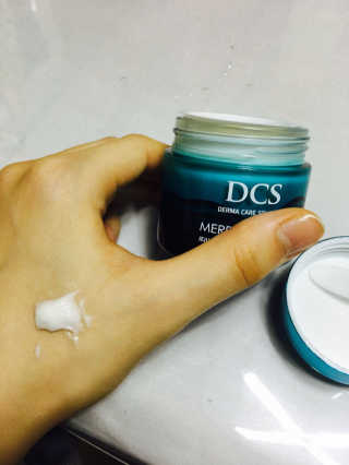 DCS 메르덤 제주 용암해수 크림 — 3점을 준 리뷰어가 2017년 2월 올린 사용 사진