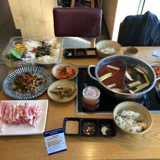 [미스터시래기]이베리코 콤보 샤브샤브+꼬막무침세트 — 3.67점을 준 리뷰어가 2018년 12월 올린 사용 사진