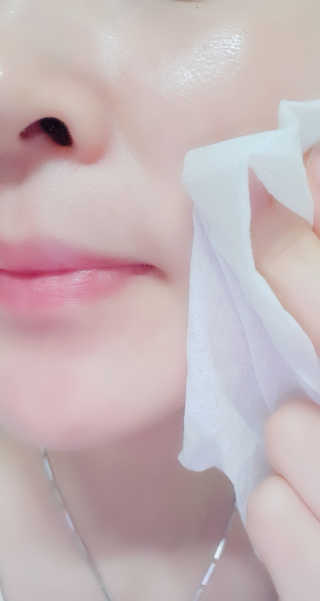 메이크업 이레이져 바이 컬러딥 래버러토리즈 — 5점을 준 리뷰어가 2020년 1월 올린 사용 사진