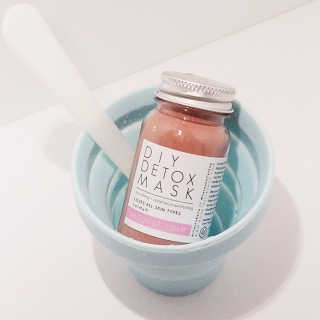 DIY Detox Mask - 코코넛 로즈 — 4.33점을 준 리뷰어가 2018년 8월 올린 사용 사진