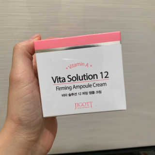 지고트 비타솔루션12 퍼밍 앰플 크림 100ml — 5점을 준 리뷰어가 2019년 7월 올린 사용 사진