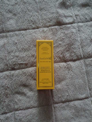 [스킨큐어] 산다화 비타민C 화이트닝 에센스 30ml — 4점을 준 리뷰어가 2019년 7월 올린 사용 사진
