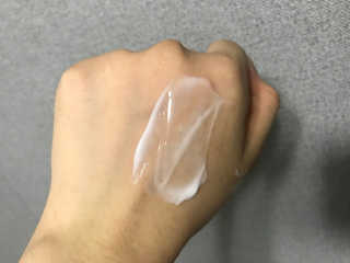 라이징스타 화이트 토마토 브이크림 — 5점을 준 리뷰어가 2018년 8월 올린 사용 사진