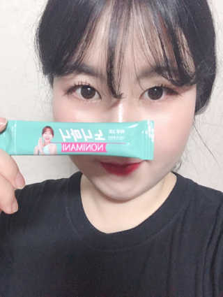 정찬우 꽐라만시 [띵보몰]건강환 습관 노니마니 스틱 1Box — 5점을 준 리뷰어가 2019년 4월 올린 사용 사진