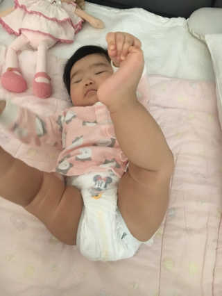 보솜이 베이비케어 팬티형 기저귀 — 4점을 준 리뷰어가 2019년 3월 올린 사용 사진